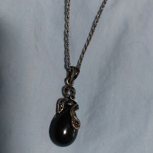 2$addon, Elegant Dark Green Pendant Necklace
